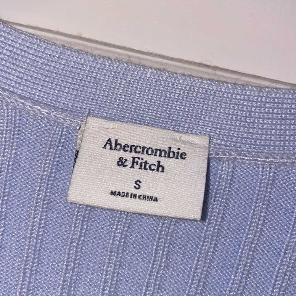 Abercrombie & Fitch Light Blue Ribbed Button Cardigan - Picture 3 of 8